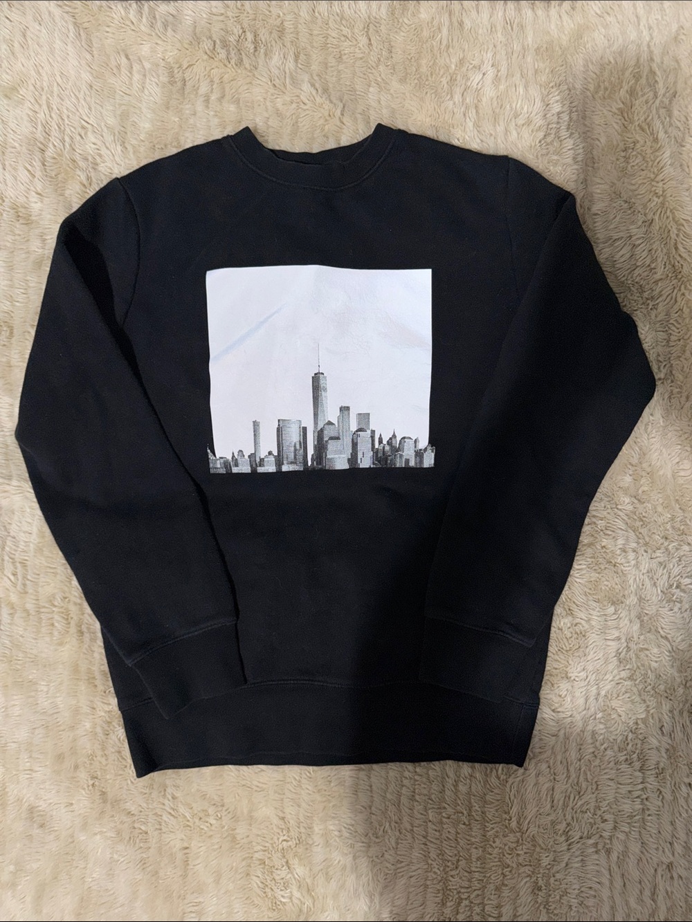 H&M Black Crewneck Sweater with Monochrome Cityscape Print
